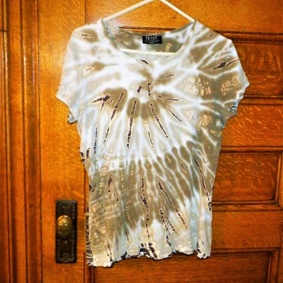 *** TRYST *** TOP ~ Casual - Picture 1 of 2